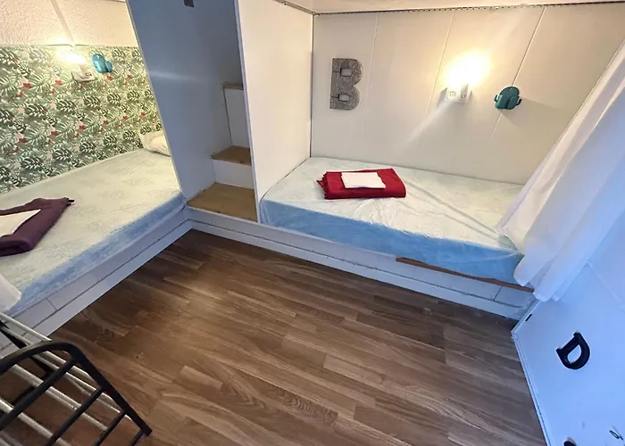 Backpackers Eras * 산타크루스데 테네리페