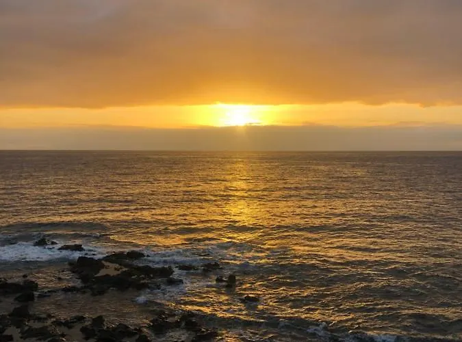 Backpackers Eras אכסניה *